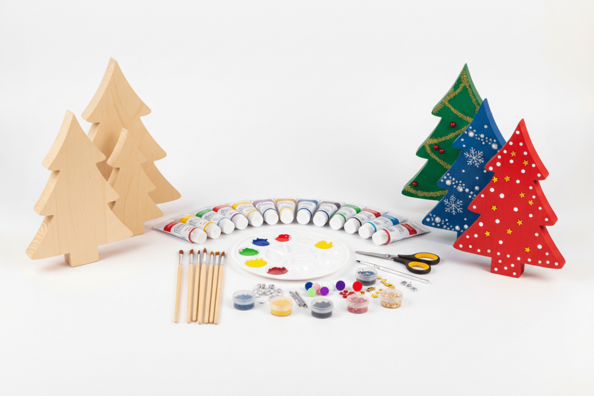 DIY Wooden Christmas Tree with FunAcrylic! - FunAcrylic