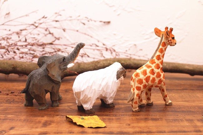 Hand - Carved Wooden Animal | Desktop Companions - FunAcrylic